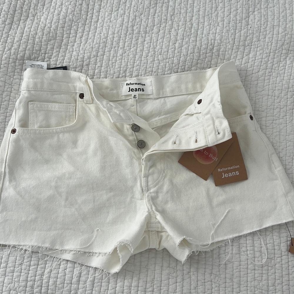 NWT 🤍 off white reformation Charlie high rise jean short